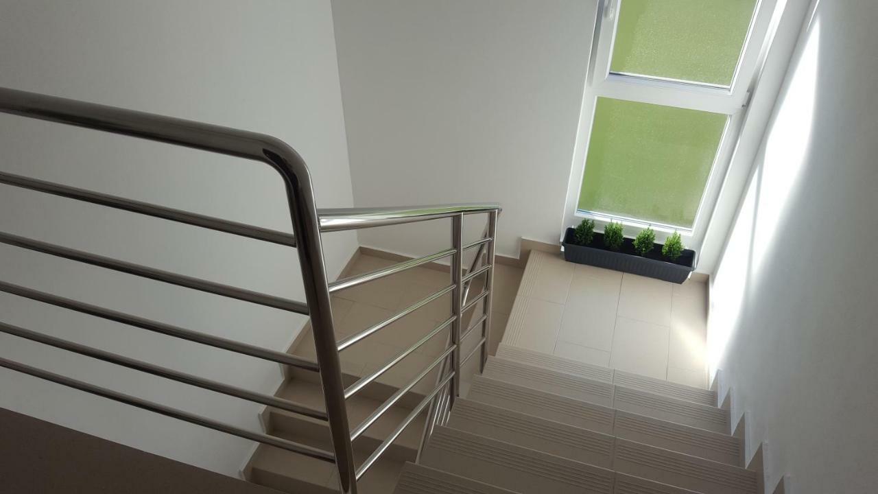 Rose Garden Appartement Privlaka  Buitenkant foto
